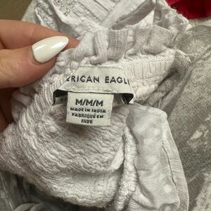 American Eagle Outfitters White Crop Top